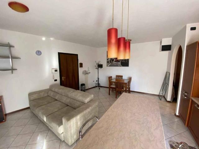Appartamento in affitto a Castelnovo Ne' Monti RE