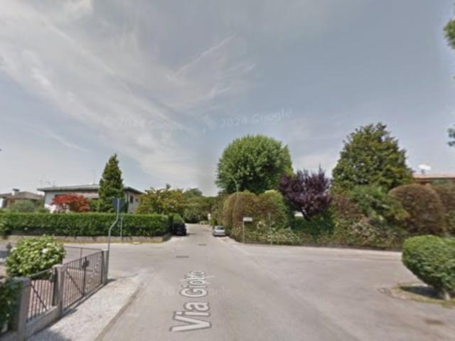 Appartamento in affitto a Castelfranco Veneto via giotto, arredato, posto auto, riscaldamento autonomo TrovaCasa