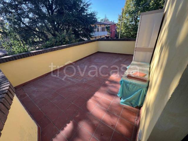 Appartamento in affitto a Castelfranco Emilia via per Riolo, 18, arredato, giardino privato, box TrovaCasa