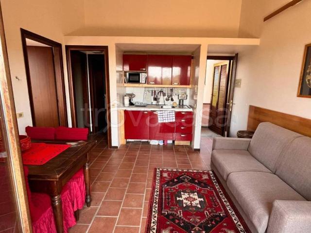 Appartamento in affitto a Castell'Arquato vicinanze Cortina di Alseno, arredato, cantina, piscina condominiale TrovaCasa