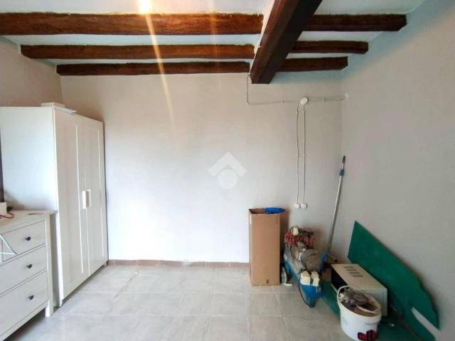 Appartamento in affitto a Castell'Arquato via Antonio Scarpa, 30, parzialmente arredato, ristrutturato, cantina TrovaCasa
