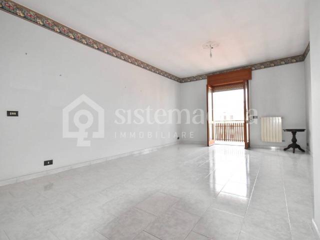 Appartamento in affitto a Castello di Cisterna NA