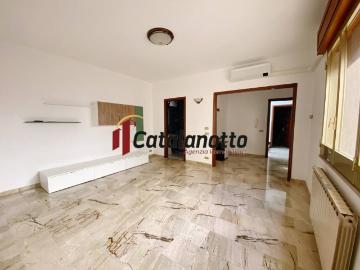 Appartamento in affitto a Castelvetrano TP
