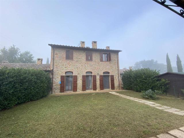Appartamento in affitto a Castiglione Del Lago