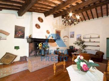 Appartamento in affitto a Capannoli, caminetto, sala da pranzo TrovaCasa