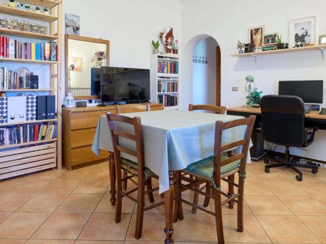 appartamento in affitto a capraia e limite