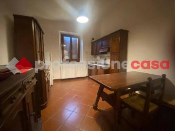 Appartamento in affitto a Capraia e Limite FI