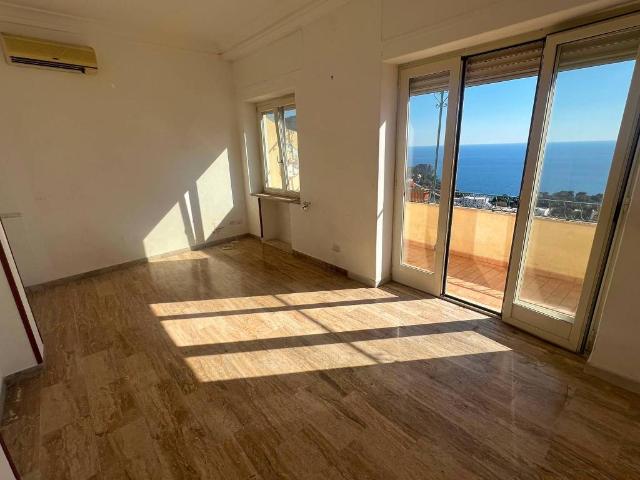 Appartamento in affitto a Capri NA