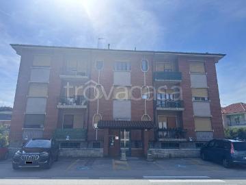Appartamento in affitto a Carmagnola via Giacomo Piscina, 37, non arredato/vuoto, box, ascensore TrovaCasa