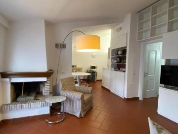 Appartamento in affitto a Carmignano PO