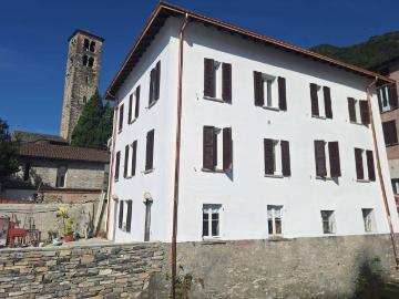 Appartamento in affitto a Carate Urio CO