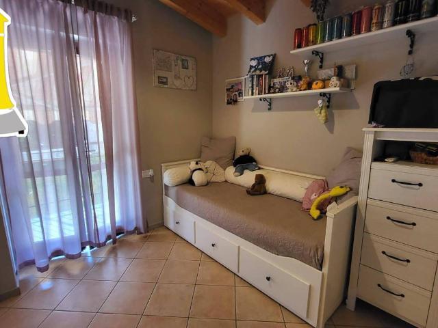 Appartamento in affitto a Caravate VA