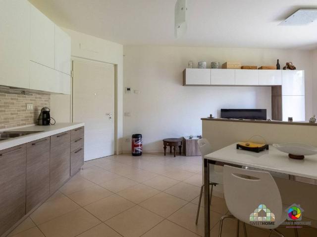 Appartamento in affitto a Carimate CO