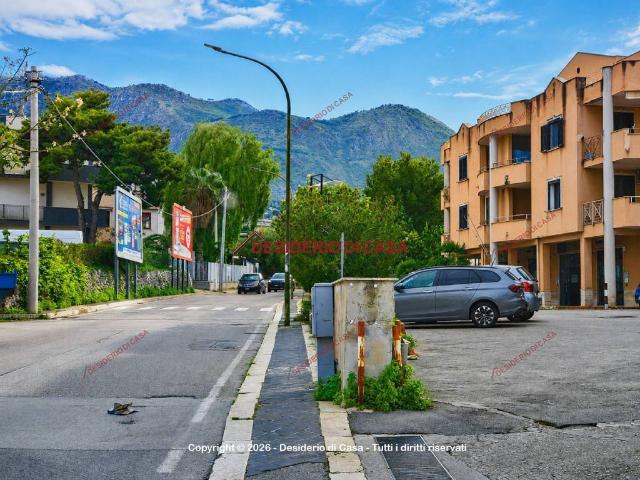 Appartamento in affitto a Carini PA