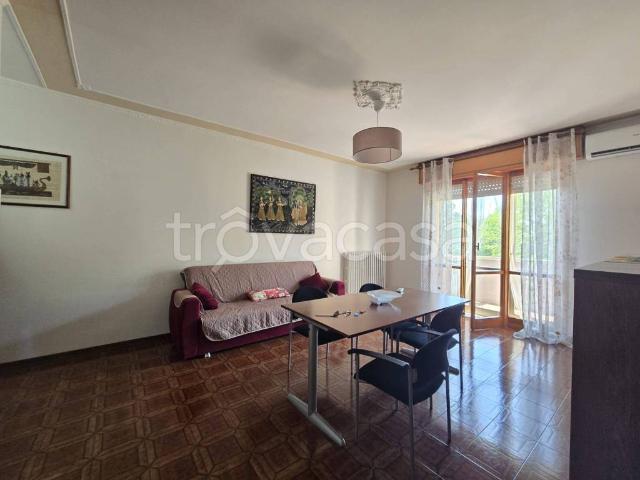 Appartamento in affitto a Carpi via Caio Giulio Cesare, arredato, terrazzo, ascensore TrovaCasa
