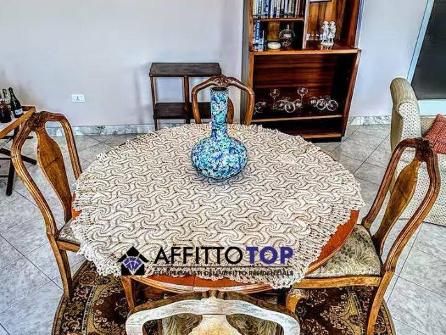 Appartamento in Affitto a Carrara