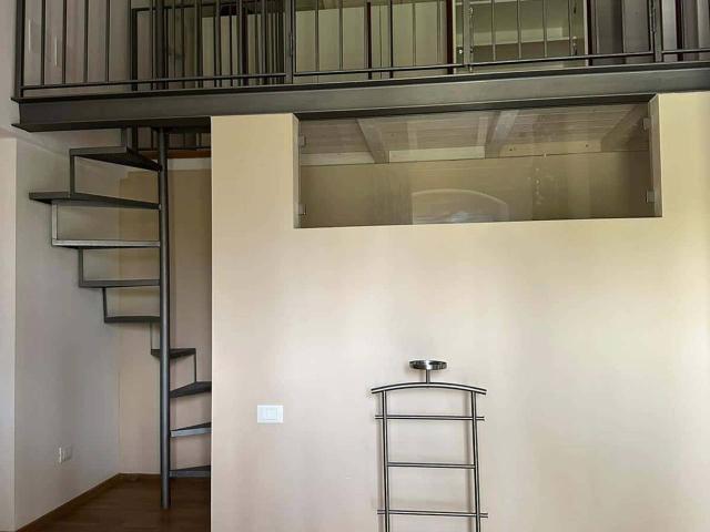 Appartamento in affitto a Carrara