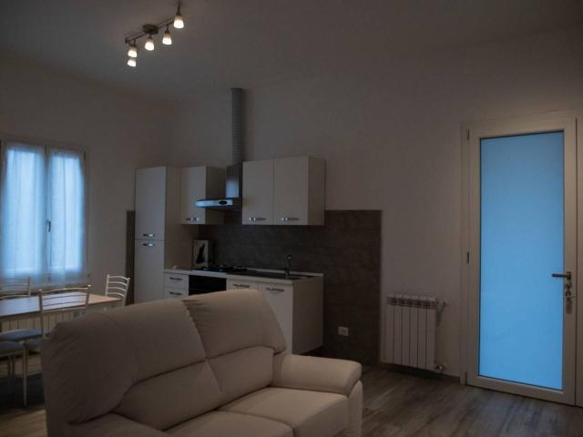 Appartamento in affitto a Carrara