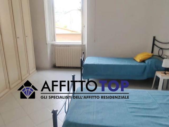 Appartamento in Affitto a Carrara