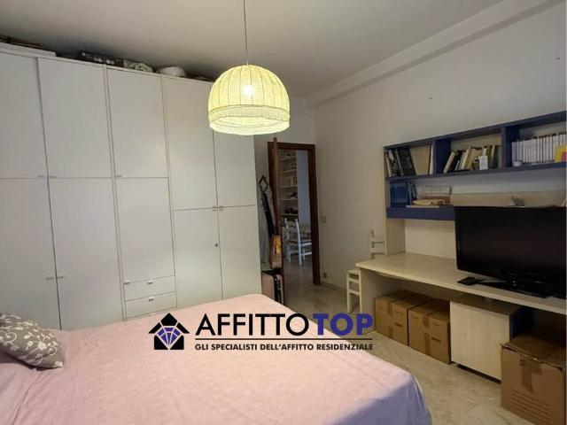 Appartamento in Affitto a Carrara
