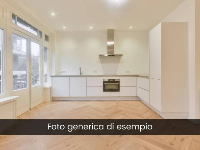 Appartamento in affitto a Carrara