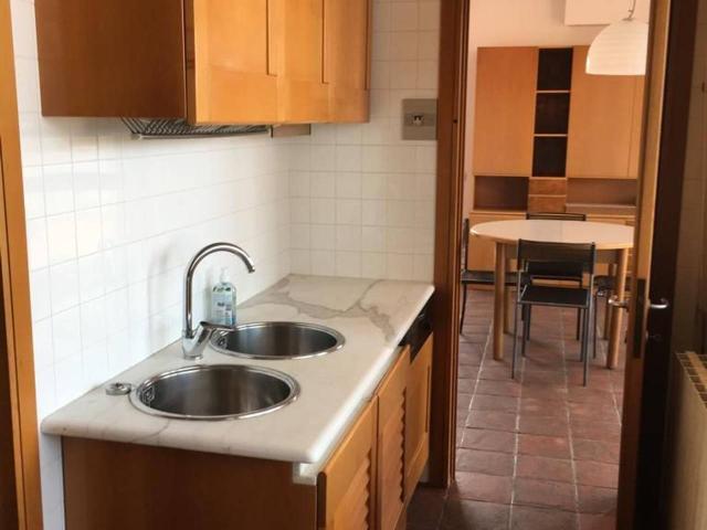 Appartamento in affitto a Carrara