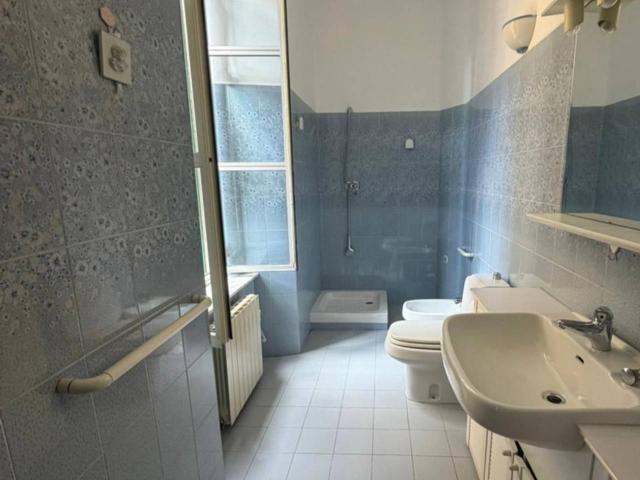 Appartamento in affitto a Carrara