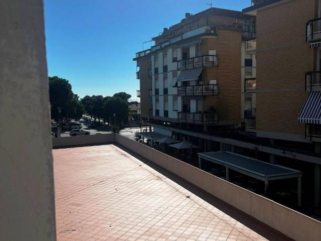 Appartamento in affitto a Carrara