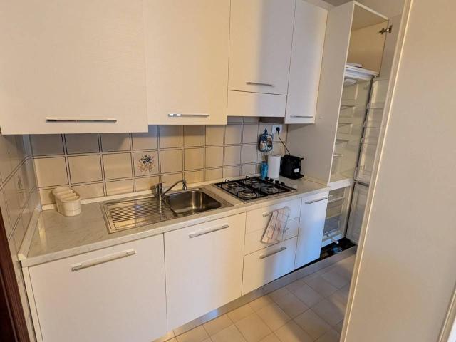 Appartamento in affitto a Carrara