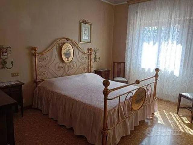 Appartamento in affitto a Carrara MS