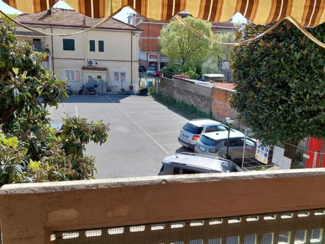 Appartamento in affitto a Carrara MS