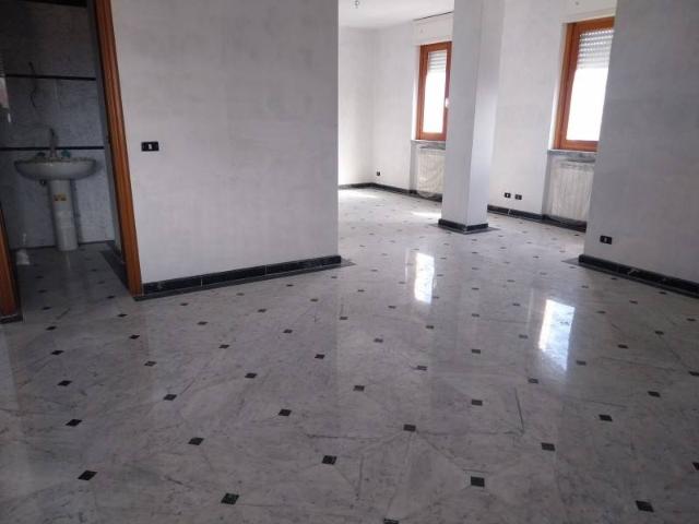 Appartamento in affitto a Carrara MS