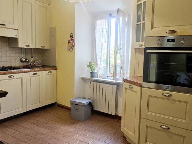Appartamento in affitto a Carrara MS