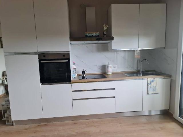 Appartamento in affitto a Carrara MS