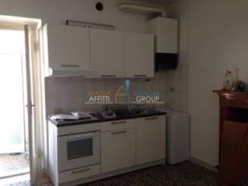 Appartamento in affitto a Carrara MS