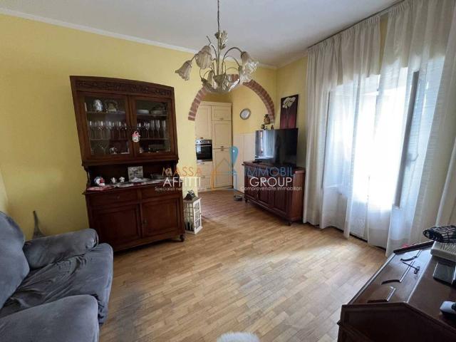 Appartamento in affitto a Carrara MS