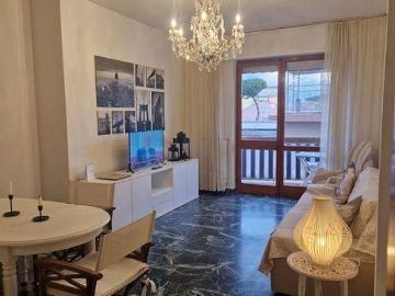 Appartamento in affitto a Carrara MS