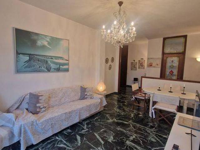 Appartamento in affitto a Carrara MS
