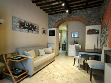 Appartamento in affitto a Carrara MS