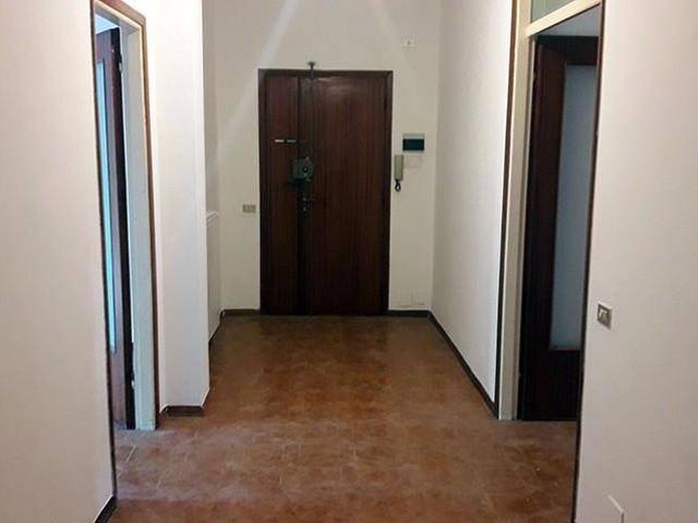 Appartamento in affitto a Carrara MS