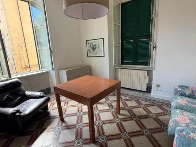 Appartamento in affitto a Carrara MS