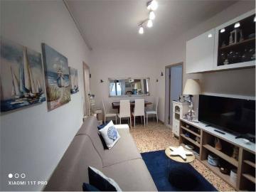 Appartamento in affitto a Carrara MS