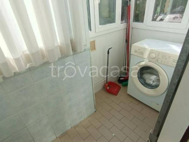 Appartamento in affitto a Carrara via 24 Maggio, 10, arredato, posto auto, centrale TrovaCasa