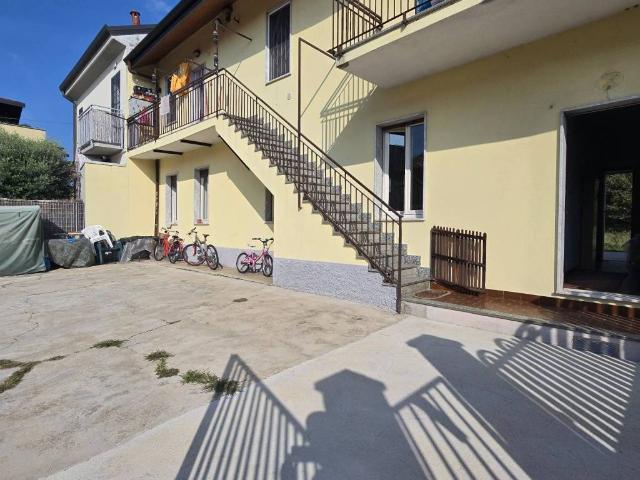 Appartamento in affitto a Carugate MI