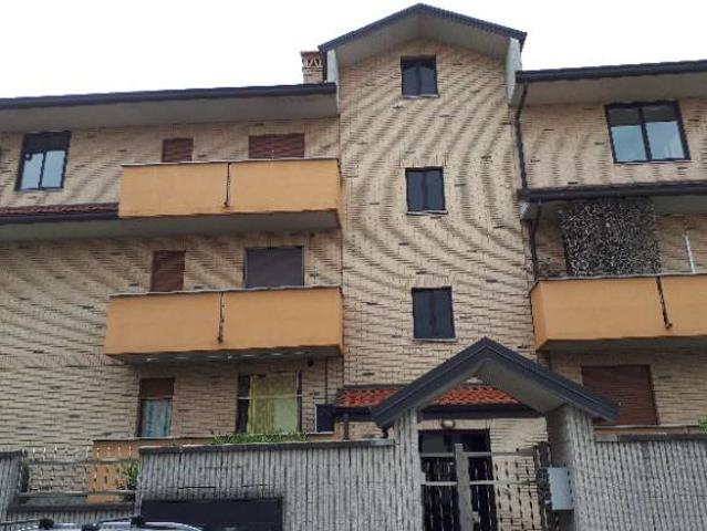 Appartamento in affitto a Carugate MI