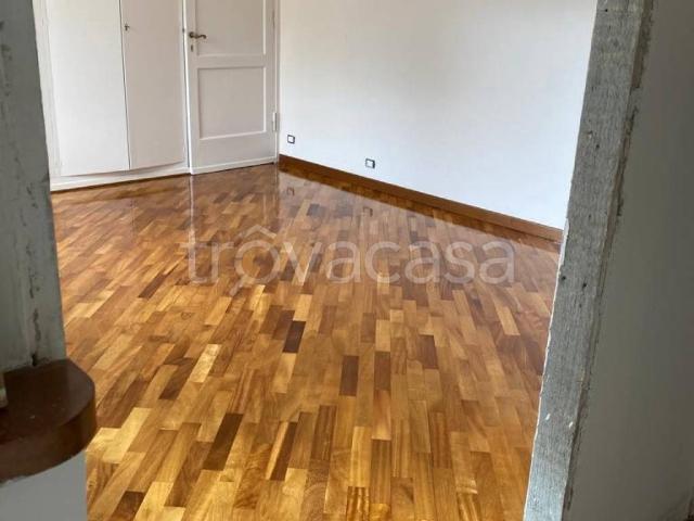 Appartamento in affitto a Catania corso Italia, 154, arredato, box, doppia esposizione TrovaCasa