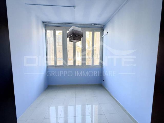 Appartamento in affitto a Catania corso Italia, 83, terrazzo, immobile di prestigio, balcone TrovaCasa