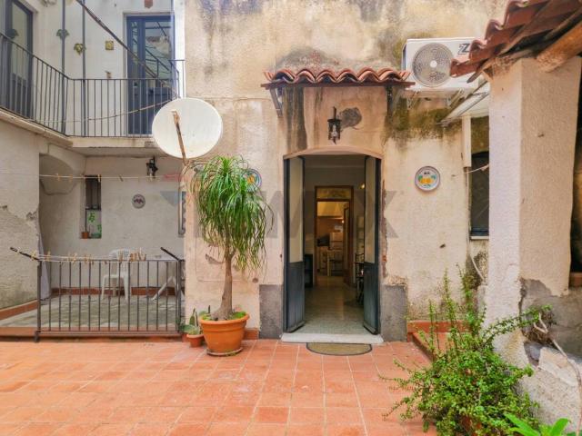 Appartamento in affitto a Catania CT