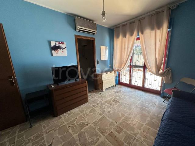 Appartamento in affitto a Catania via Francesco Gallo, posto auto, terrazzo, cucina abitabile TrovaCasa