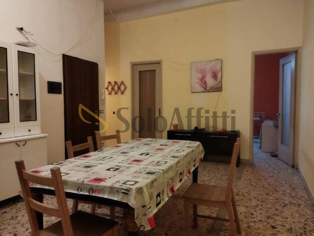 Appartamento in affitto a Catania via Giuseppe De Felice, 49, arredato, lavatrice, senza ascensore TrovaCasa